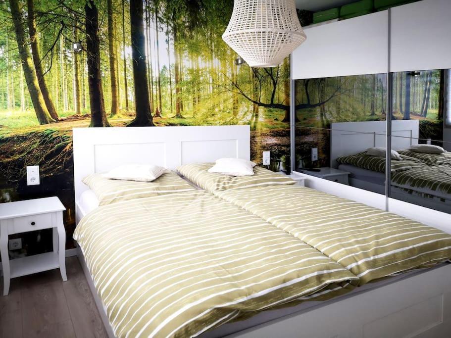Haus Julia Direkt Am Hennesee Mitten Im Sauerland Meschede Exterior foto